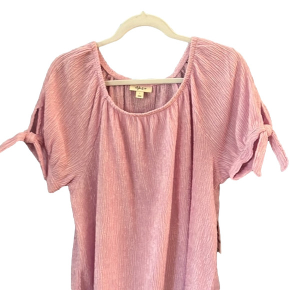 Pink lavender on/off shoulder style and company summer blouse - Picture 2 of 6
